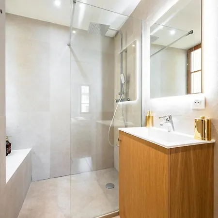 Vera Old Town 昂蒂布